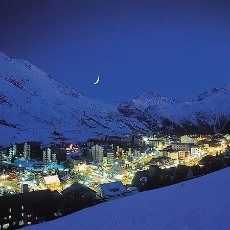 La Belle Etoile Hotel